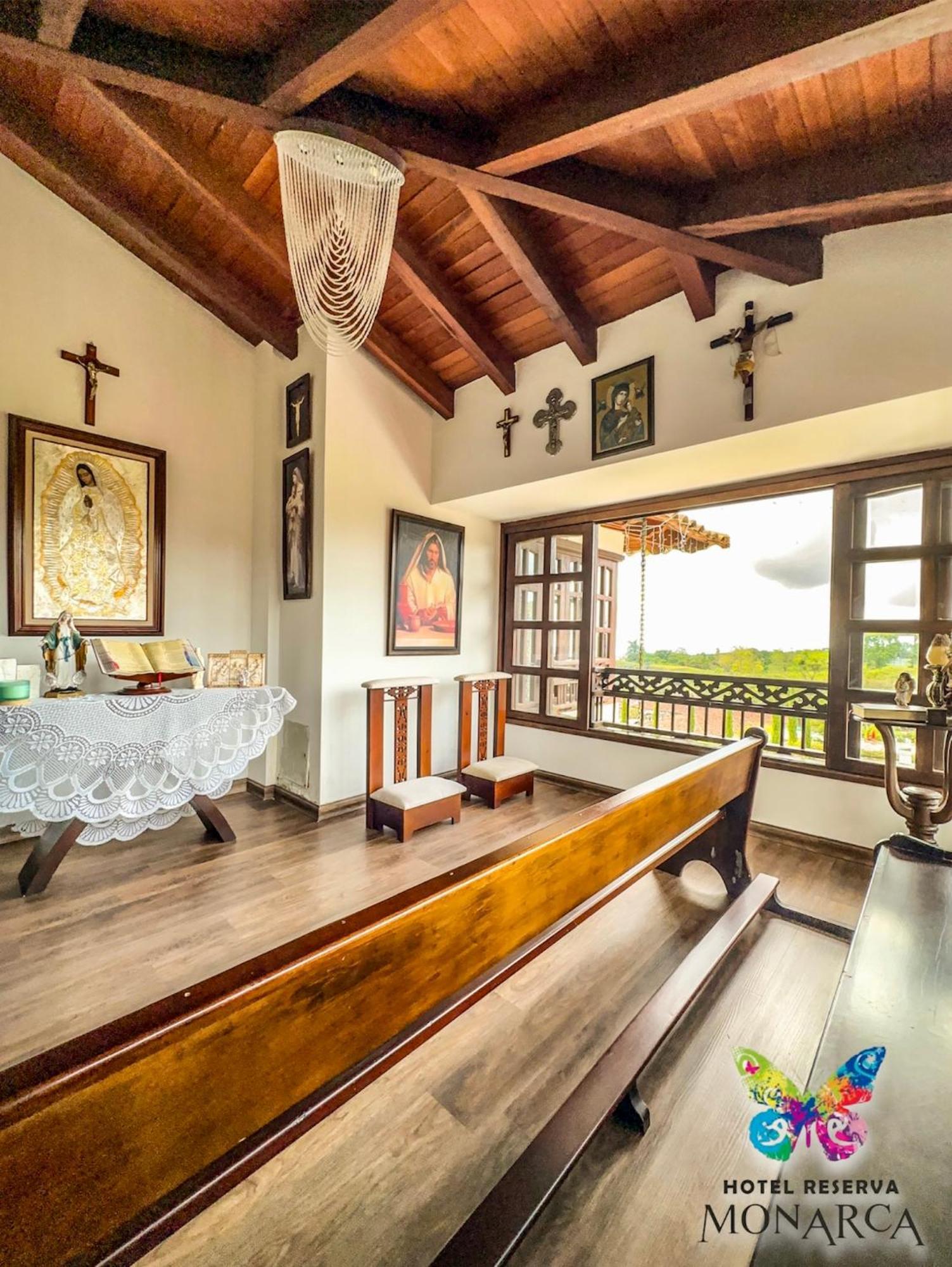 Hotel Reserva Monarca سالنتو المظهر الخارجي الصورة