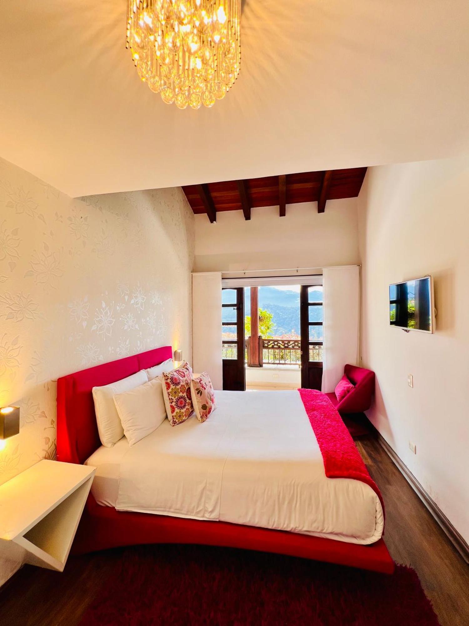 Hotel Reserva Monarca سالنتو المظهر الخارجي الصورة