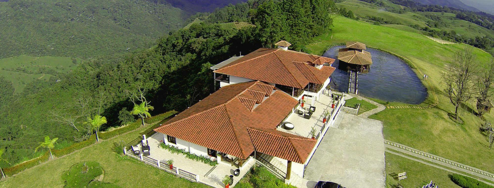 Hotel Reserva Monarca سالنتو المظهر الخارجي الصورة